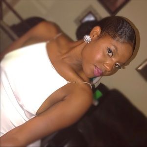 Meet your Posher, Keri